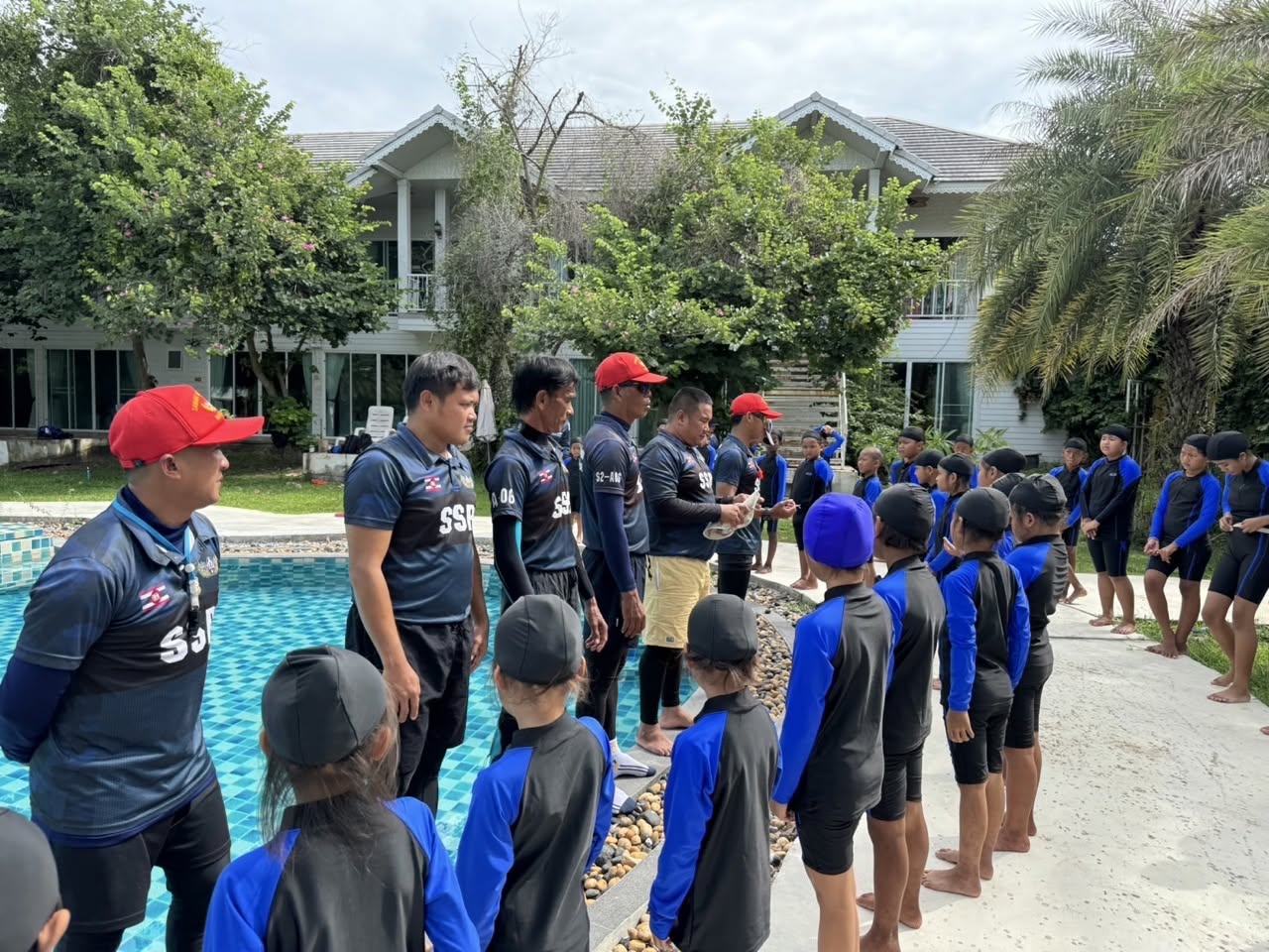 Water safety training with Sawang rescue volunteers